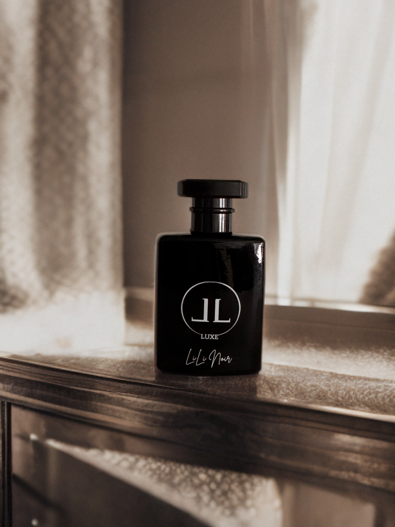 Li Li Noir