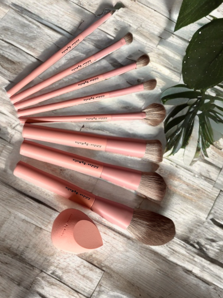 LiLiLux-ByMalia Luxury Makeup Brush Set (8pcs)